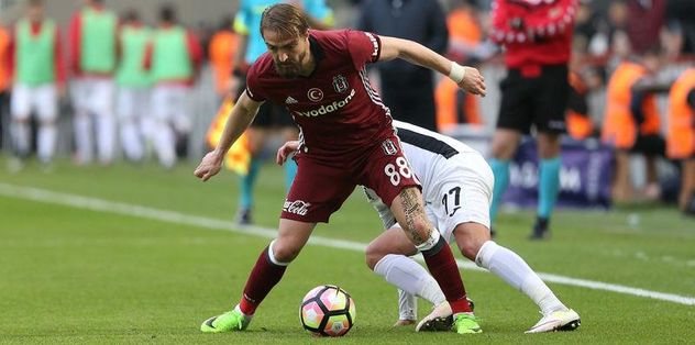 Caner Erkin sürprizi