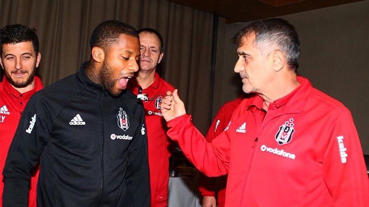 Beşiktaş’ta Malatya maçı öncesi çifte kutlama