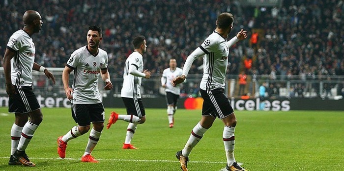 İngilizler açıkladı: Barcelona Beşiktaş'ın yıldızı için geldi!