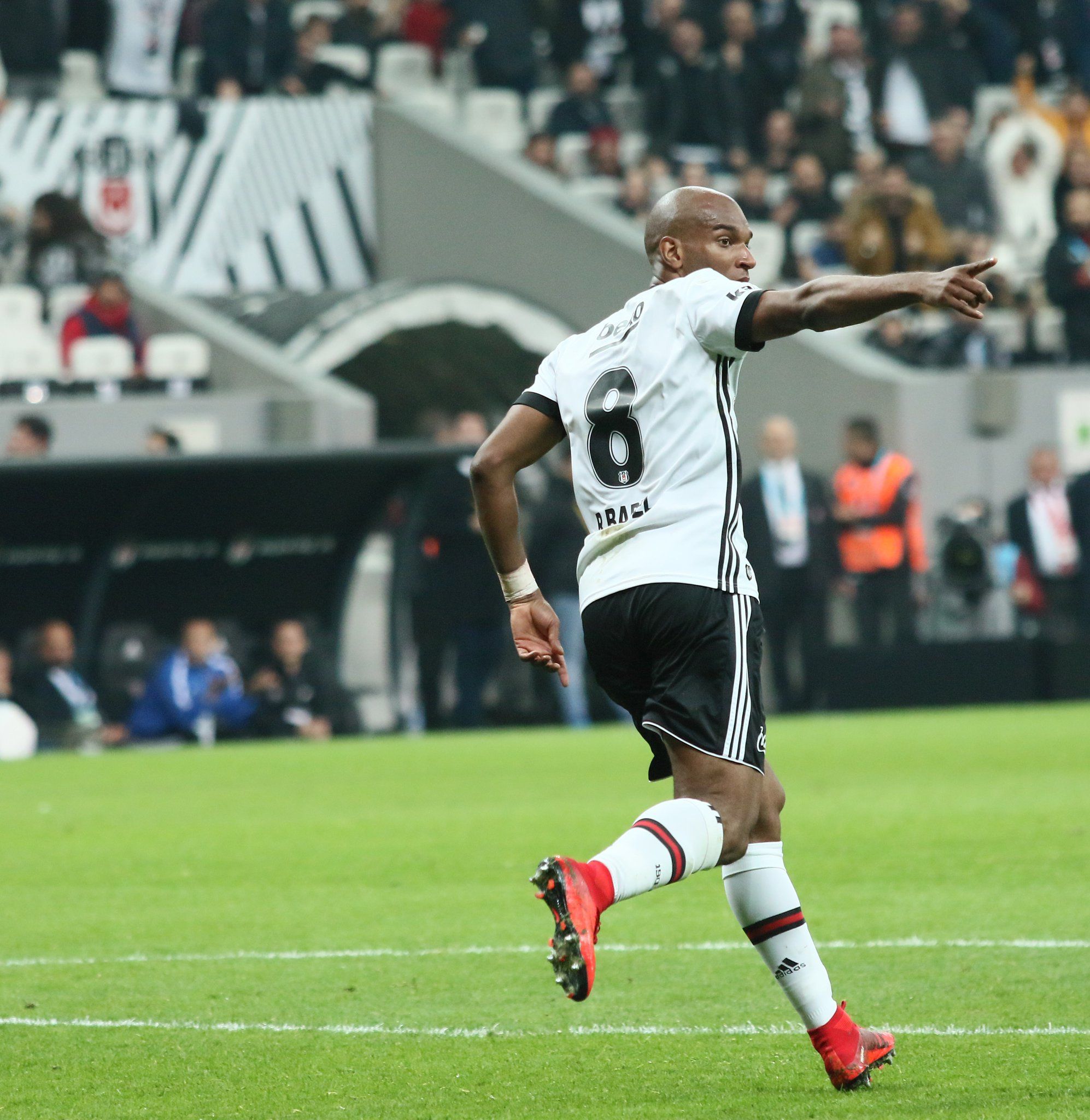 ÖZET Beşiktaş-Osmanlıspor maç sonucu