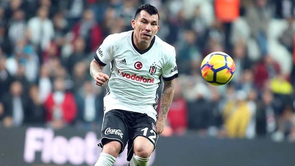Şenol Güneş'ten Medel'e büyük jest!