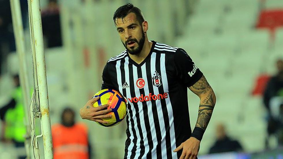 Şenol Güneş'ten Negredo'ya büyük şok!