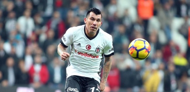 Gary Medel'den Bayern Münih'i korkutan açıklama!