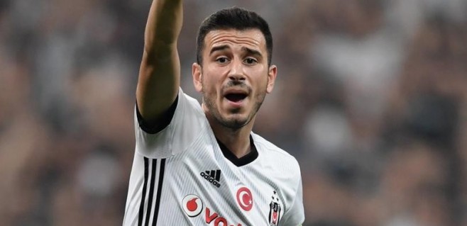 Oğuzhan Özyakup'tan sürpriz karar!