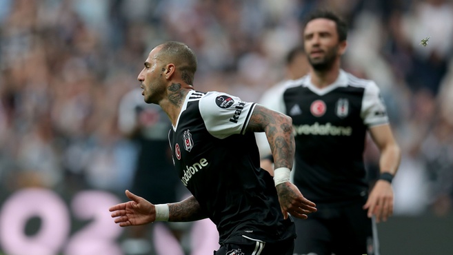 Quaresma'dan büyük fedakarlık!