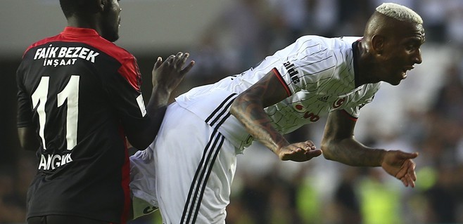 Talisca'da şok gelişme! Gelecek sezon...