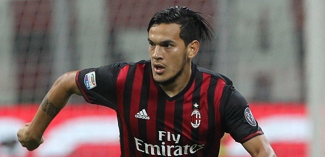 Beşiktaş transferde ateşle oynuyor