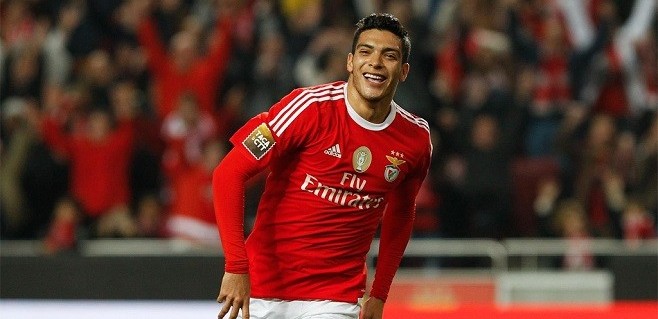 Beşiktaş'ta forvete bonservissiz çözüm!