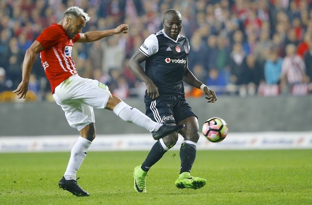 Beşiktaş'a Aboubakar şoku!