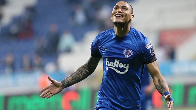 Beşiktaş'tan sürpriz transfer hamlesi!