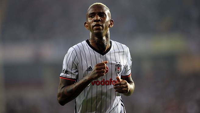 Beşiktaş'a Manchester United şoku!