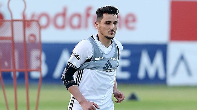 Mustafa Pektemek'ten şok istek!