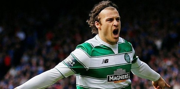 Yıldız stoper Instagram'dan harekete geçti!