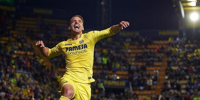 Beşiktaş yıldız oyuncunun kulübünden izni kaptı!