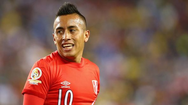 Beşiktaş'a transferini duyurdular! Formayı giydirdiler...