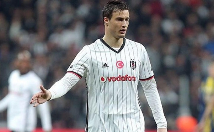 Şenol Güneş'ten Mitrovic için şok karar!