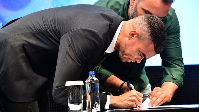 Pepe, Beşiktaş'ın balosuna neden katılmadı?