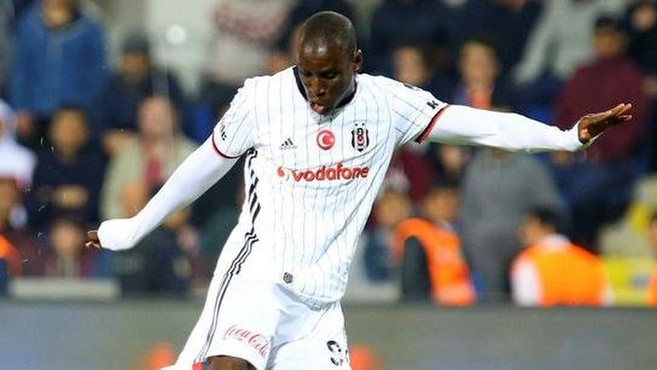 Demba Ba haber bekliyor!