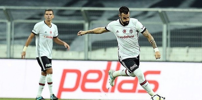 Alvaro Negredo Şenol Güneş'e mesaj yolladı