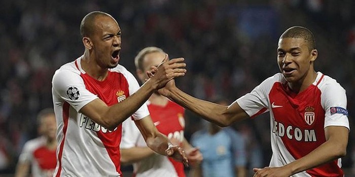 Beşiktaş'ın rakibi Monaco'da 3 darbe birden!