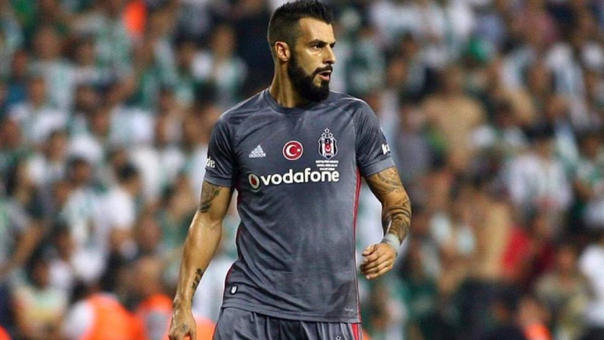 Şenol Güneş’ten Negredo’ya büyük şok!
