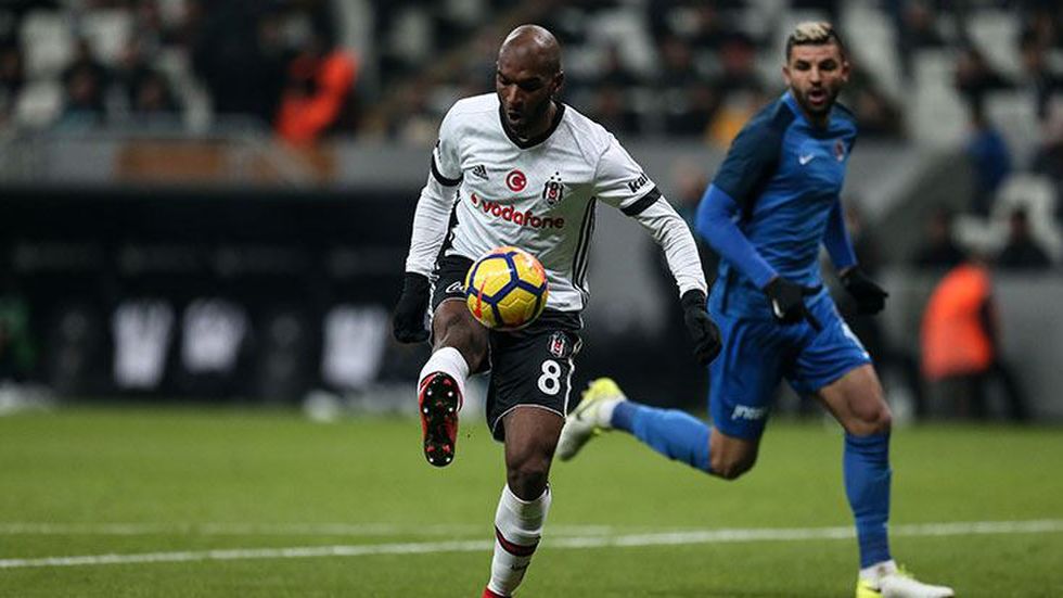 Ryan Babel’in yerine çifte aday