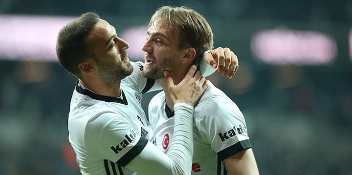 Cenk Tosun Beşiktaş'ı bu sözlerle ikna etti!