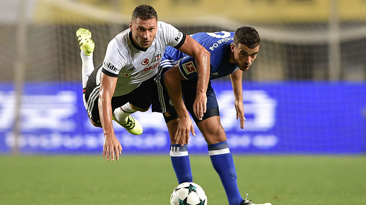 Beşiktaş'ta Tosic krizi! Fikret Orman çıldırdı