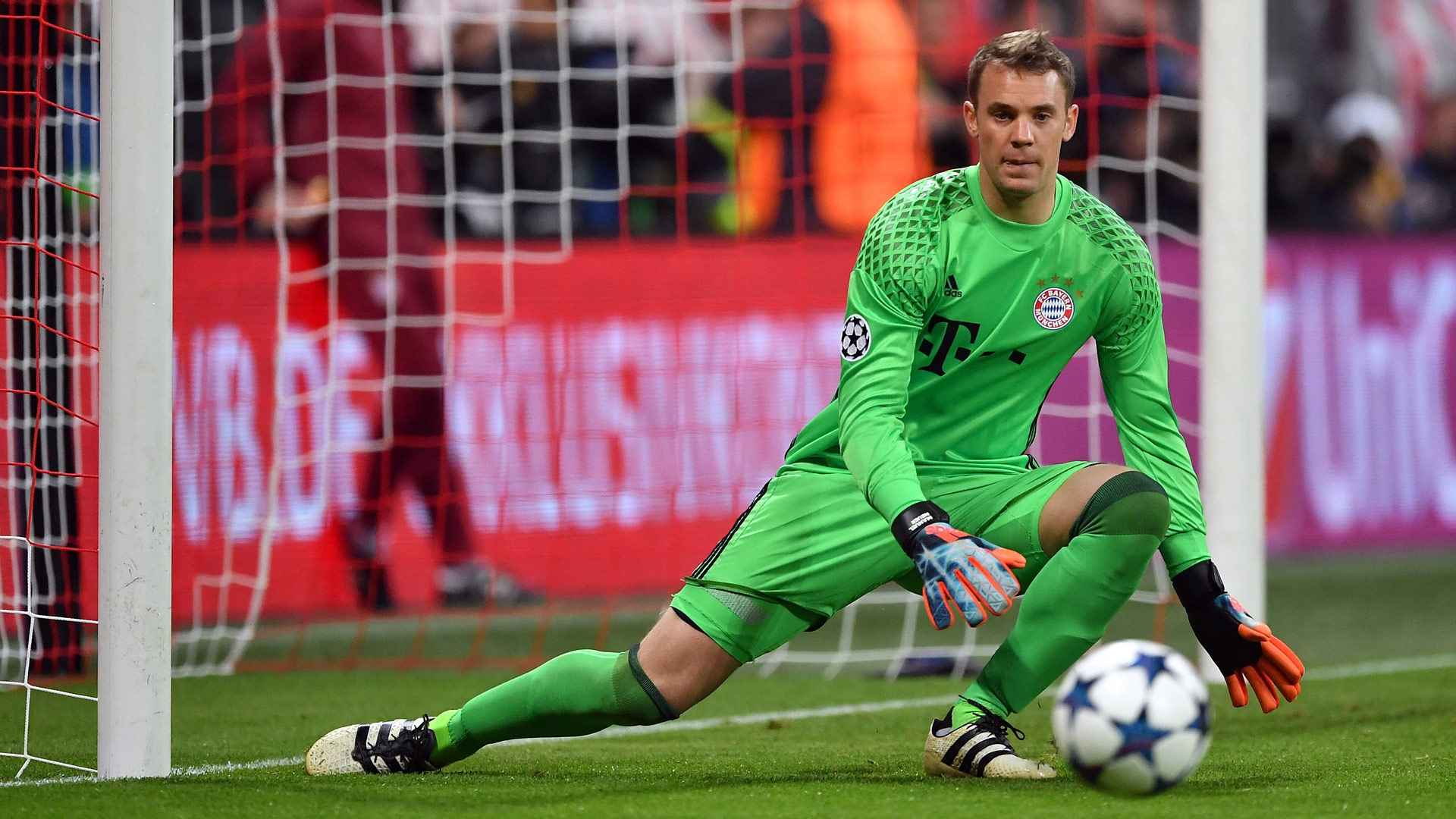 Bayern Münih’in yıldızı Manuel Neuer’den Fabri’ye büyük övgü!
