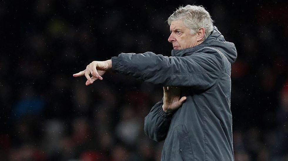 Arsene Wenger Beşiktaş'ın yıldızını istiyor!