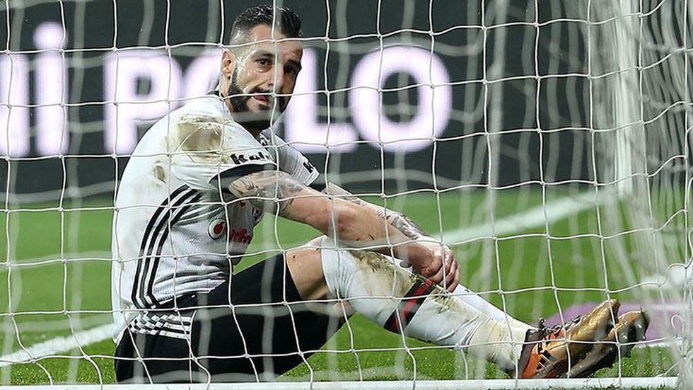 Beşiktaş'ta Negredo'ya özel destek