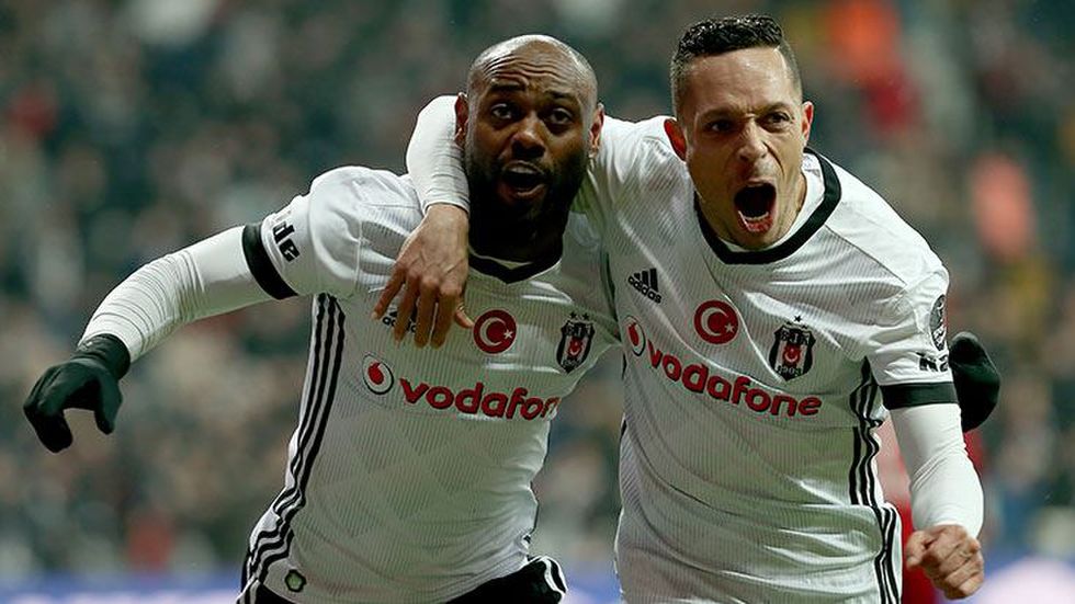 Beşiktaş'tan Vagner Love'a büyük müjde!