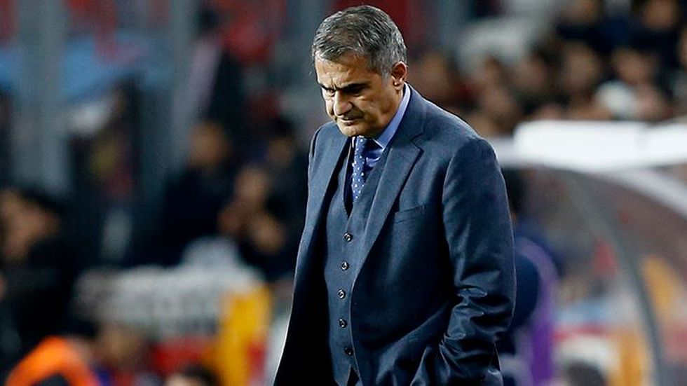 Beşiktaş'ta dev endişe!