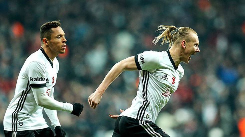 Fenerbahçe'den Beşiktaş'a sürpriz jest!