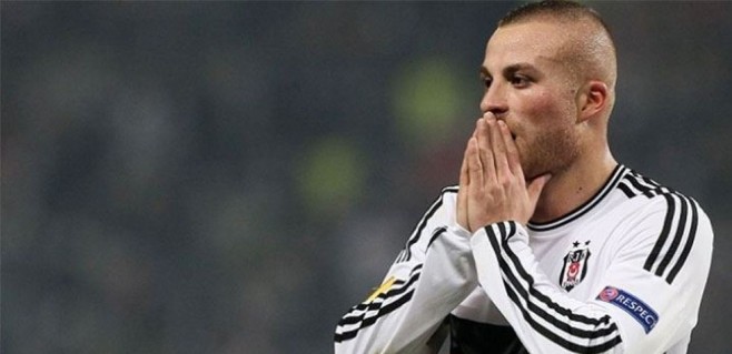 Gökhan Töre, Şenol Güneş'i yine hayal kırıklığına uğrattı