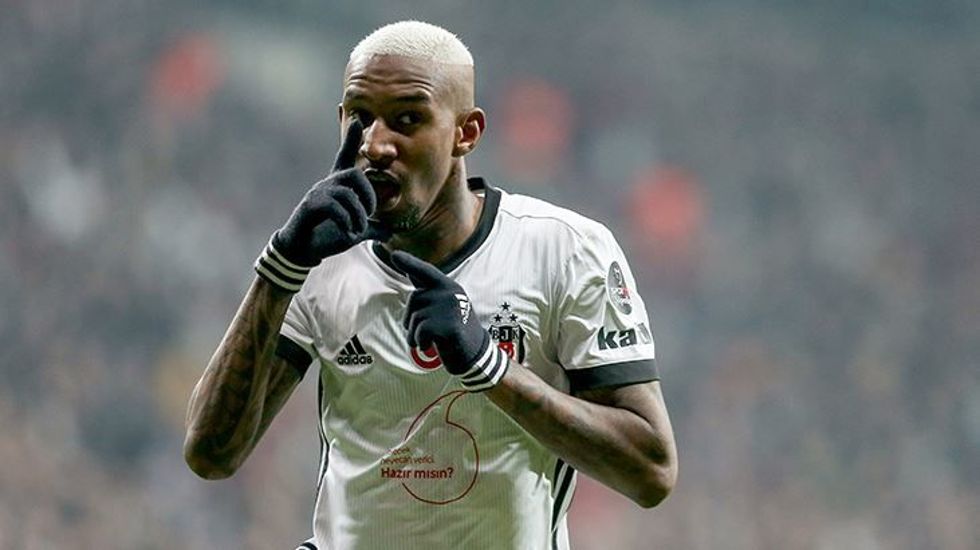 İngilizler Talisca'nın peşini bırakmıyor!