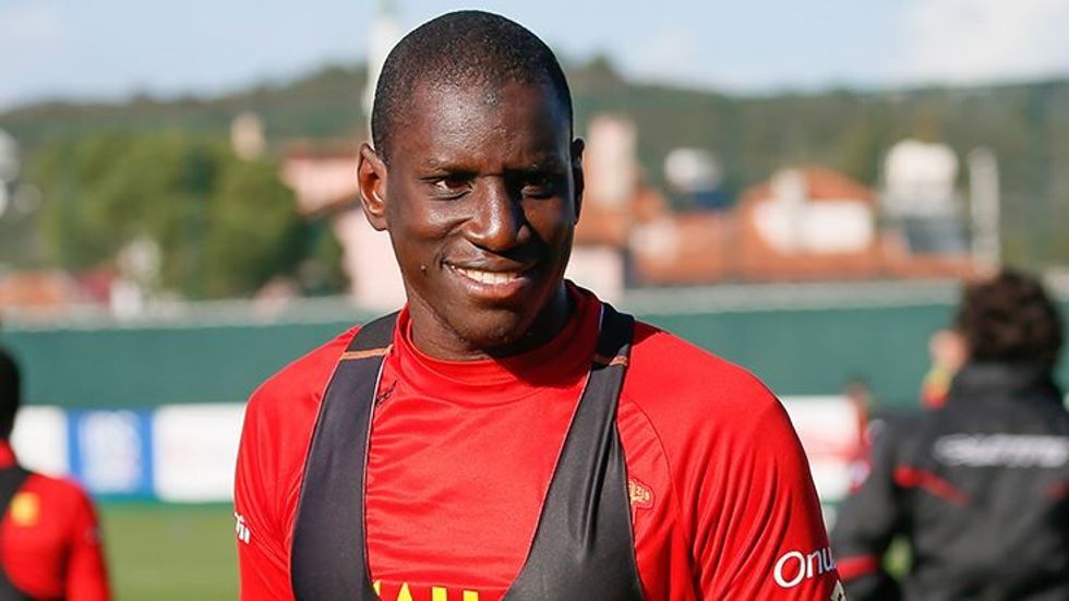 Beşiktaş'ta sürpriz gelişme! Demba Ba geliyor...