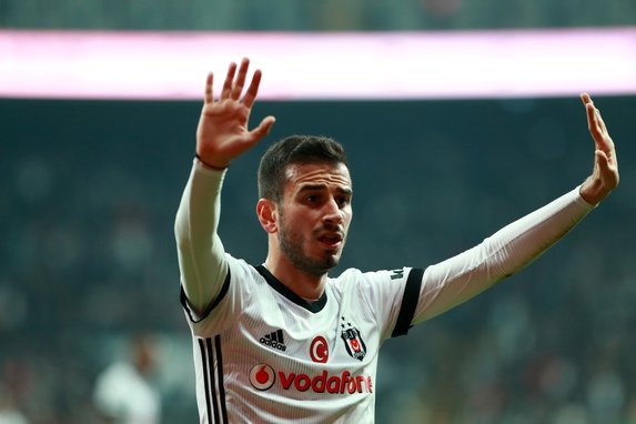 Oğuzhan Özyakup Bundesliga yolunda