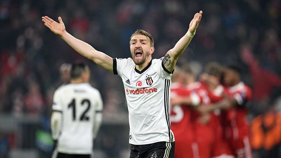 Caner Erkin'e büyük şok!