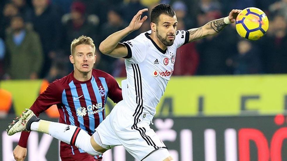 Negredo'dan Beşiktaş'a büyük müjde!
