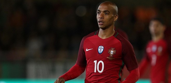 Talisca'yı değil onu alın!