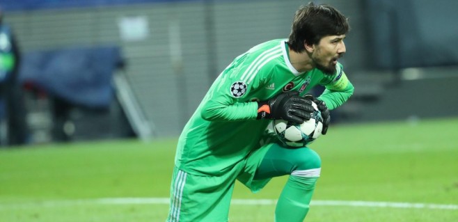 Ya Tolga Zengin ya Pepe Reina!