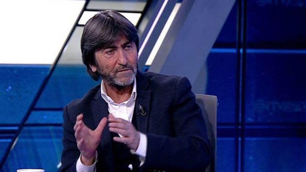 Rıdvan Dilmen yıldız oyuncuyu yerin dibine soktu!