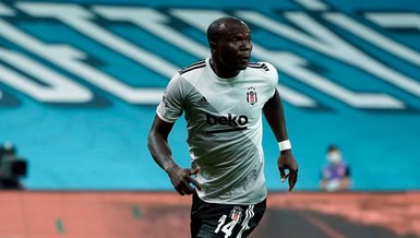 Aboubakar'dan Sergen Yalçın'a Eleştiriler: "Şampiyon Yapan Bizdik"