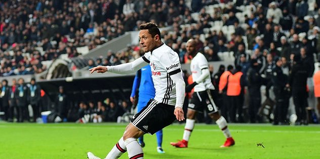 Adriano'ya yeni görev!