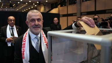 Ahmet Ürkmezgil Beşiktaş'ın yeni divan başkanı seçildi!