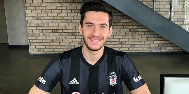 Alkışlar Umut Nayir’e