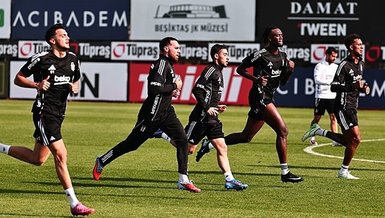 Beşiktaş'ta Antrenmana Katılmayan Futbolcular Açıklandı