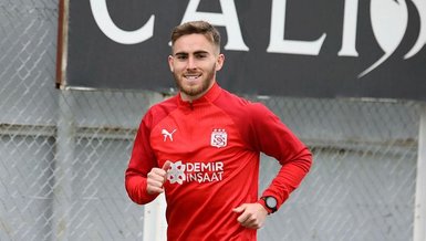 Beşiktaş Boyd'u mumla arıyor!