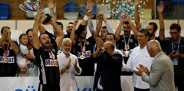 Beşiktaş Mogaz kupasını aldı